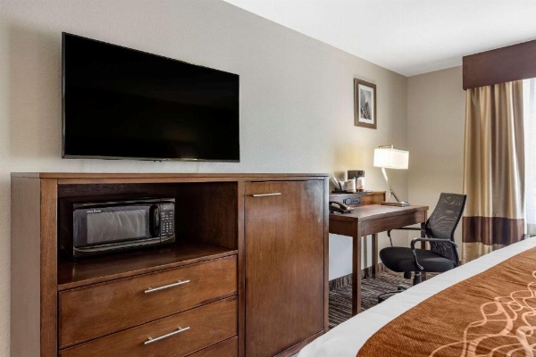 Comfort Inn & Suites North Little Rock JFK Blvd image 8